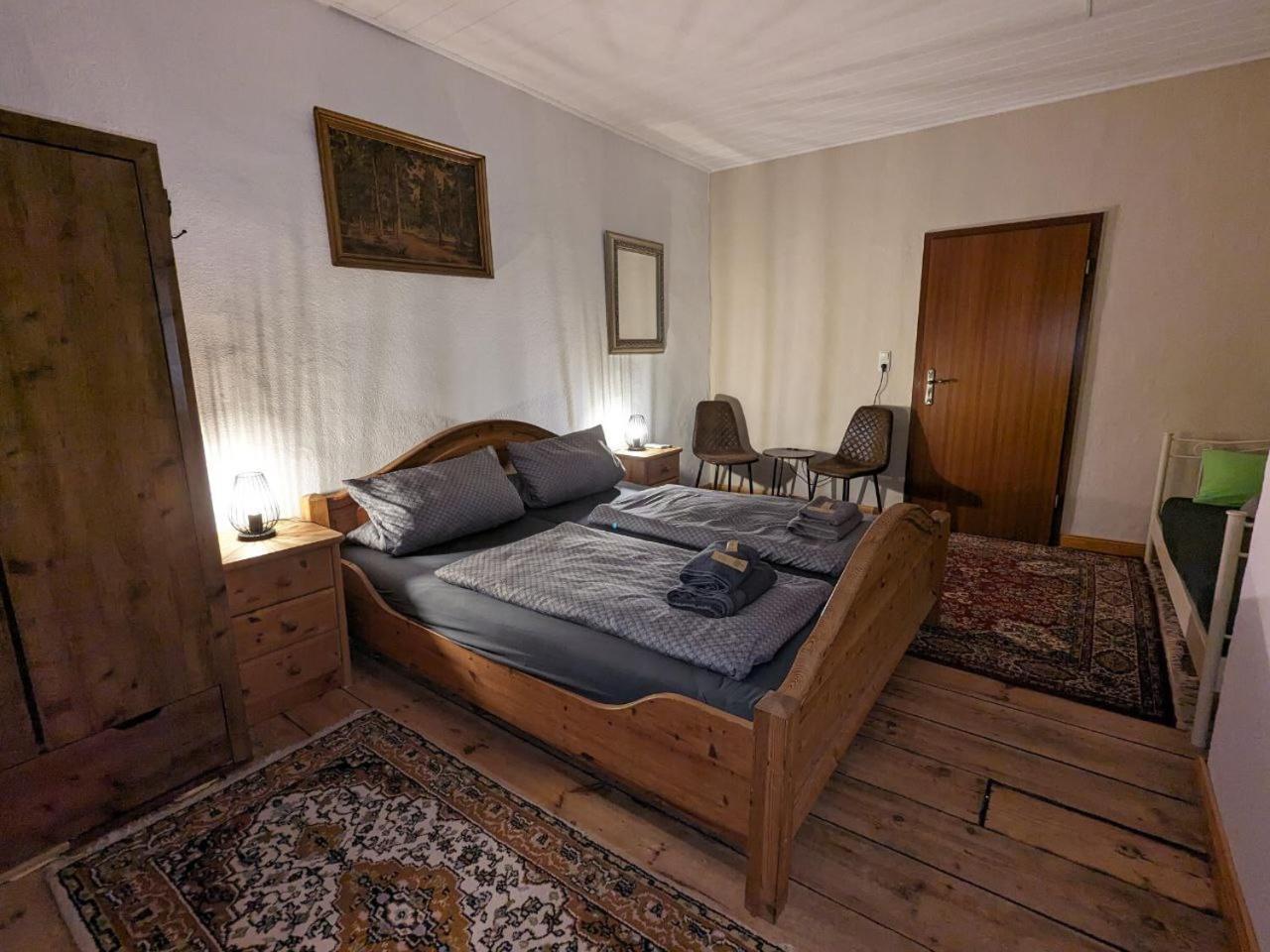 Uhlstädt Gasthaus "Zum Goldenen Ross" المظهر الخارجي الصورة
